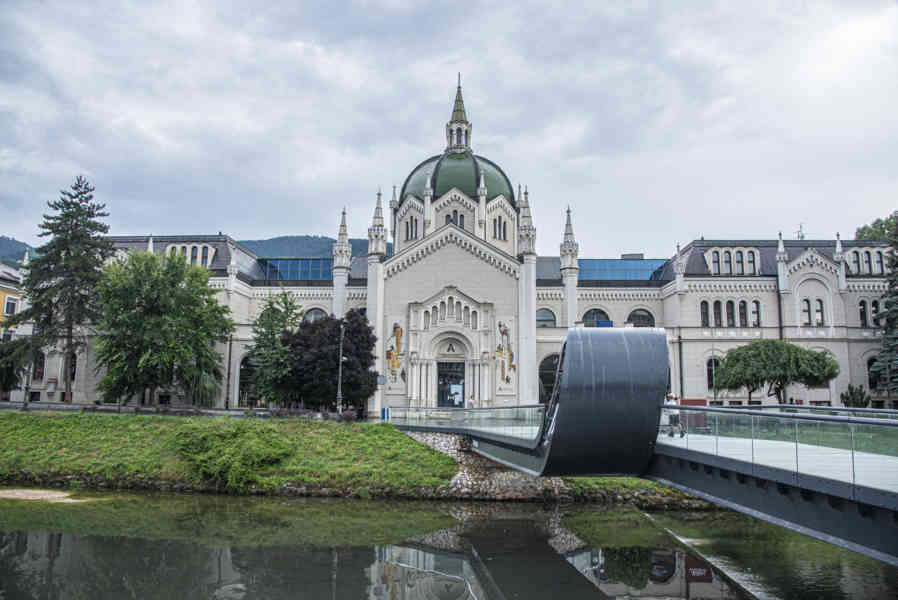 Bosnia y Herzegovina - Sarajevo 32 - Academia de Bellas Artes